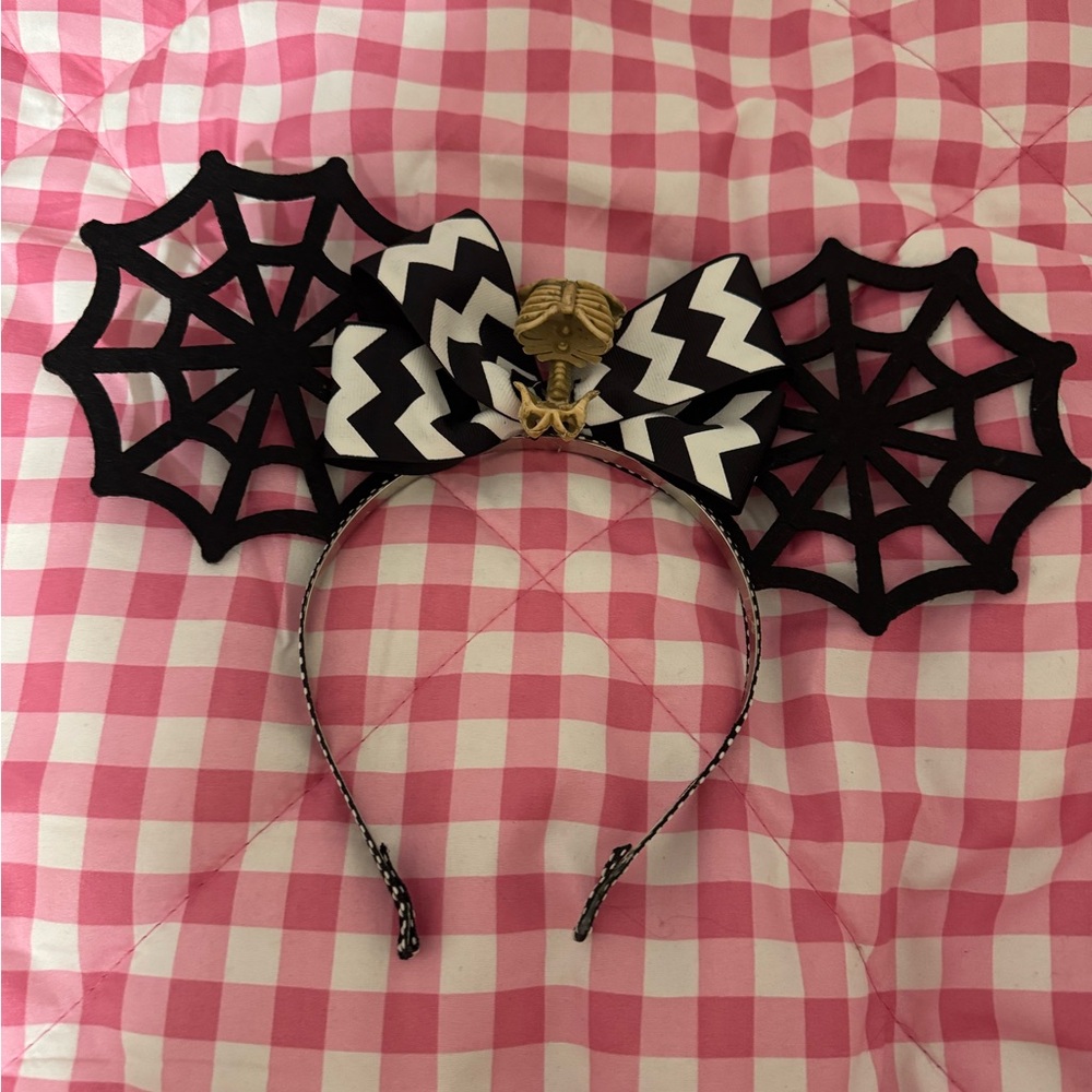 Black & White Spider Web Headband Costume Accessory